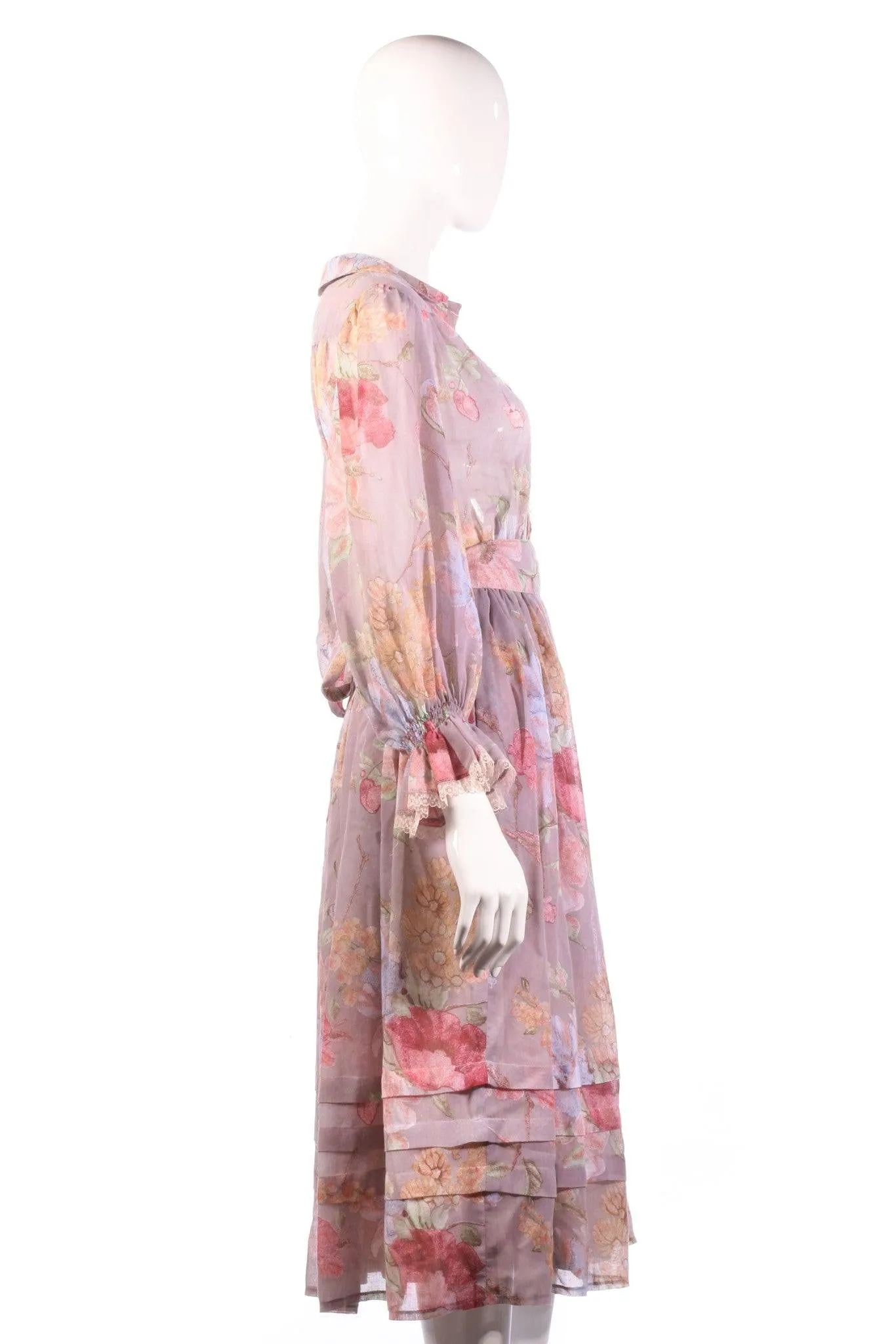 Cassis at Elida of London Vintage Purple Floral Dress with Lace Size 10