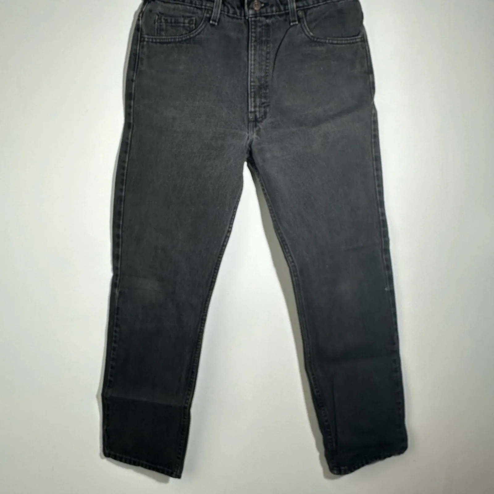 Levi's Vintage 505 Black Straight-Leg Jeans with Classic Cut