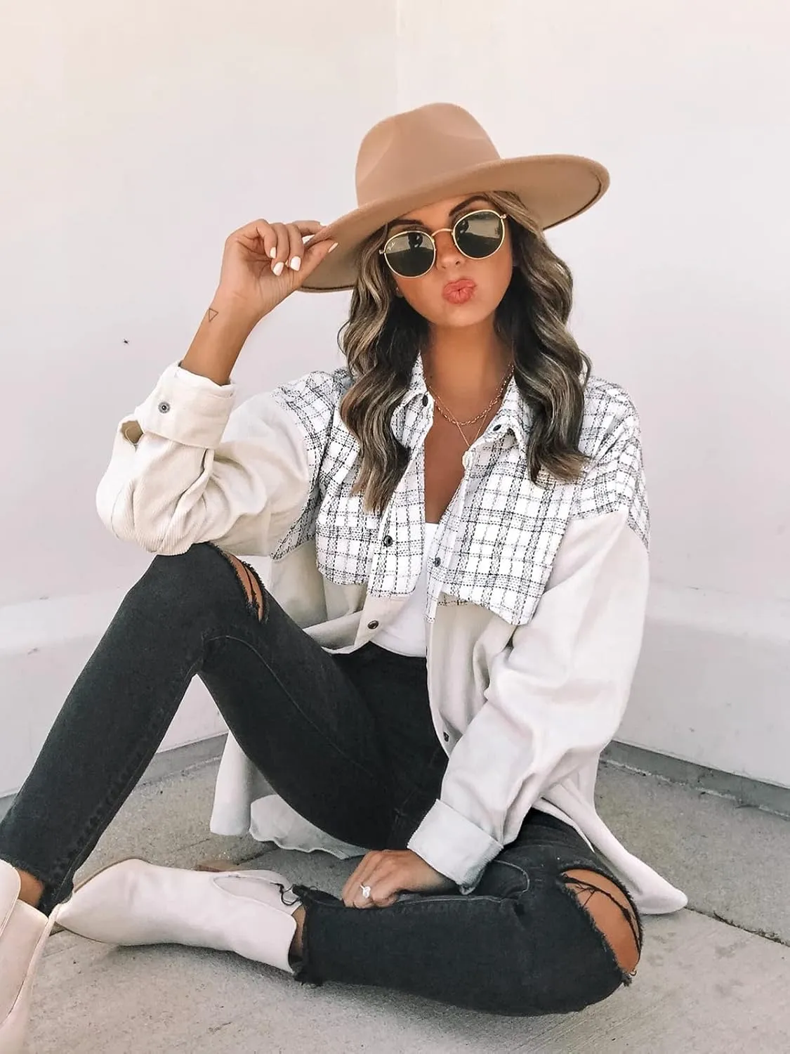 utcoco Women's Flannel Button Down Fleece Jacket Fall Fuzzy Plaid Blouse Jacket Winter Lightweight Coats