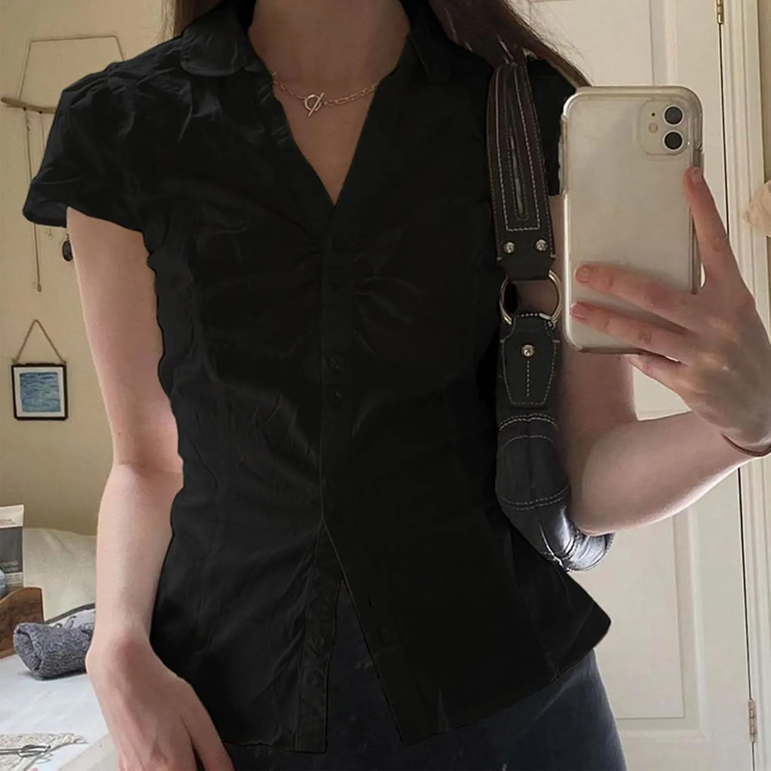 Women Y2k Short Sleeve Button Down Shirts Casual V Neck Button Up Top Vintage Slim Fit Collared Going Out Blouse